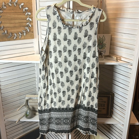 Charming Charlie Dresses & Skirts - Charming Charlie Black and White Dress